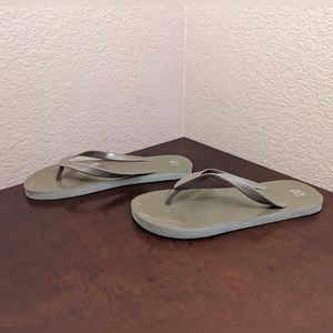 Gap Logo Flip Flops Olive Green Men's Sandals Size 11 